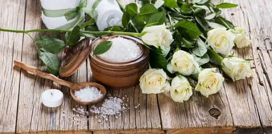 Aromatherapy Bath 1 aromatherapy 000614