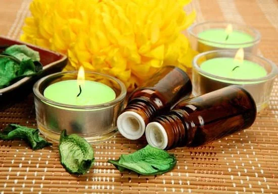 Stylish diffuser necklace for well-being with aromatherapy jewelry, perfect for essential oil enthusiasts