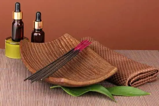 Can aromatherapy diffusers effectively humidify a room while providing therapeutic benefits?