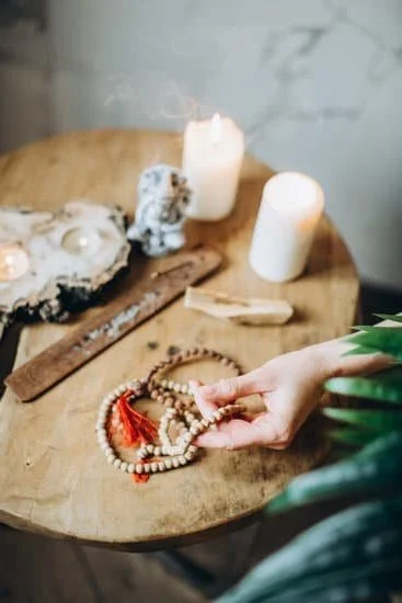 About Aromatherapy Massage 1 Relaxation and holistic healing with an Aromatherapy Massage - rejuvenate your mind and body