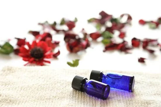 What is an aromatherapy wrap? A soothing and fragrant wrap used for relaxation and healing purposes