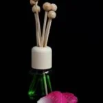 TISSERAND DE STRESS AROMATHERAPY ROLLER BALL: Relaxing essential oil blend for soothing stress and anxiety