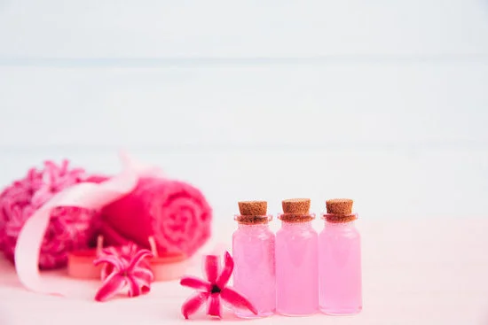 What Happens During an Aromatherapy Massage 1 What Happens During an Aromatherapy Massage: Relaxing essential oils are used to enhance the massage experience
