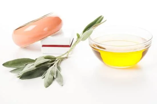 Can You Use Aromatherapy Oils on Hair 1 SUGGESTION: