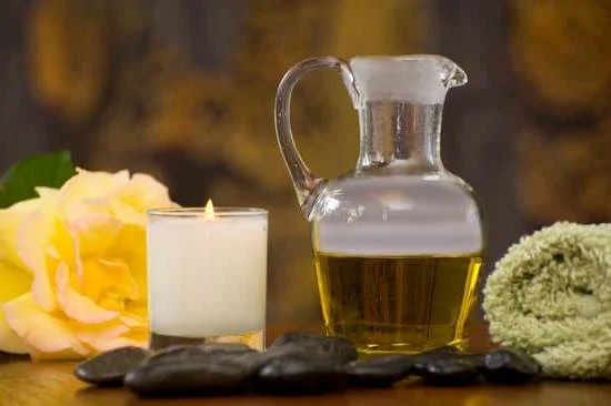 Discover the scientific principles behind the effectiveness of aromatherapy for holistic healing