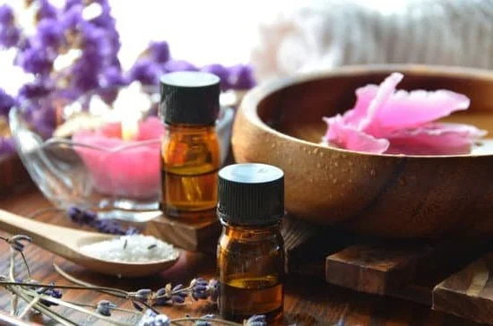 Enhance Respiratory Health with Aromatherapy: Can Aromatherapy Benefit Lungs