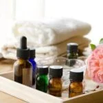 A comparison between aromatherapy and essential oils: exploring their similarities and unique characteristics