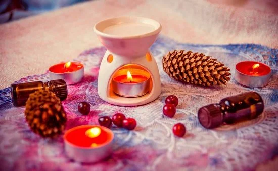 Scent guru: Unveiling the mastermind who invented aromatherapy, revealing aromatic secrets of the past