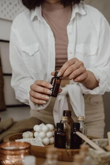 Step-by-step guide on creating aromatic candles with essential oils for a soothing aromatherapy experience