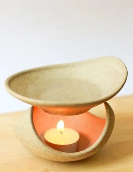 Aromatherapy Crafts 5 Exquisite Aromatherapy Crafts: Handcrafted soy candles, soaps, and essential oil blends for relaxation and wellness