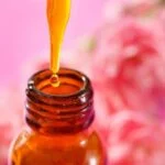 YOUNG AROMATHERAPY: Fresh, natural scents for young minds and bodies