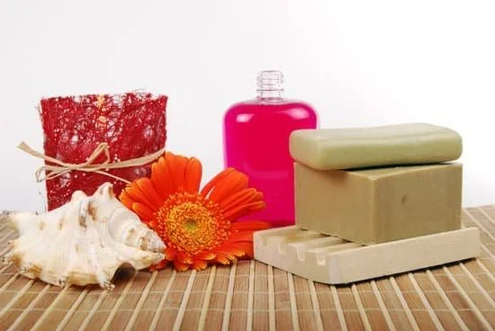 Enhance focus with Aromatherapy for Clarity - a fragrant solution for mental clarity