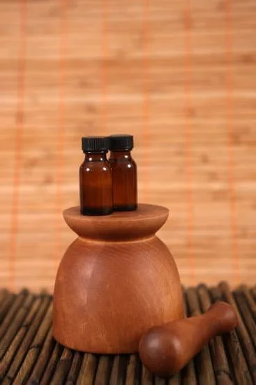 Relaxing Aromatherapy Manicures and Pedicures for Ultimate Pampering and Stress Relief