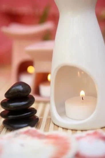 Download Helen's Aromatherapy Lye Calculator for accurate soap making