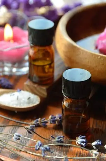 AROMATHERAPY FOR HEART DISEASE: Natural essential oil remedies to support cardiovascular health