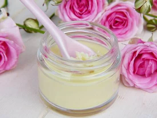 Relaxing BAYLIS AND HARDING SKIN SPA AROMATHERAPY products for a calming at-home spa experience