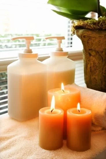 AROMATHERAPY ESSENTIAL OILS FOR ARTHRITIS: Soothing blend of oils for natural arthritis relief