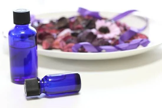 Balancing the Throat Chakra with Aromatherapy