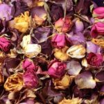 HERBALISM AND AROMATHERAPY: Natural healing with plants and essential oils