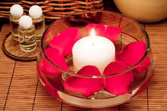 BENEFITS OF GRAPEFRUIT ESSENTIAL OIL AROMATHERAPY: Energizing, uplifting, and promotes mental clarity and emotional balance