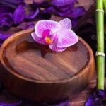 Boost relaxation with CAN ESSENTIAL OILS FOR AROMATHERAPY IN BATH BOMBS for a spa-like experience