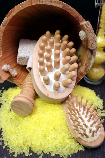 Does Oil Get on Furniture Using Aromatherapy Diffusers 1 Prevent oil stains on furniture with aromatherapy diffusers