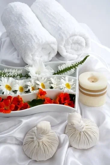 Aromatherapy Shower Sachets 1 Relaxing Aromatherapy Shower Sachets for a Soothing Bath Experience