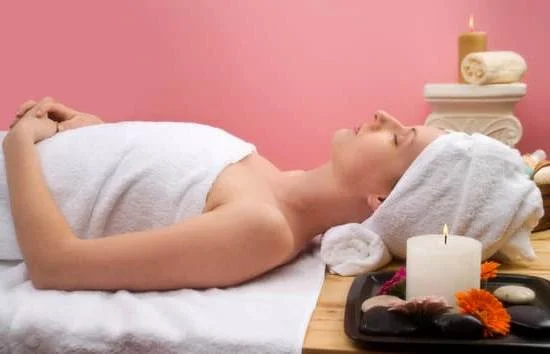 Bath and Body Works Aromatherapy Products 1 Relaxing BATH AND BODY WORKS AROMATHERAPY PRODUCTS: Lavender, Eucalyptus, and Vanilla scented bath essentials for ultimate relaxation