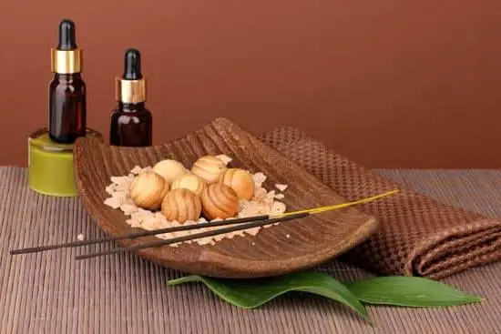 Burning Aromatherapy Oils: Safety Tips and Best Practices