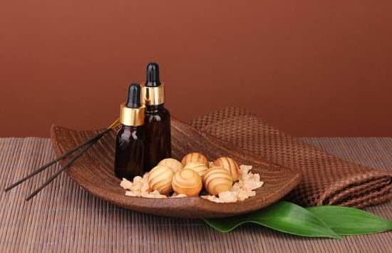 Blend Cinnamon, Rosemary, and Lavender for aromatic therapy