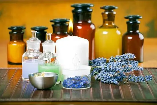 Relaxing History: Aromatherapy Massage