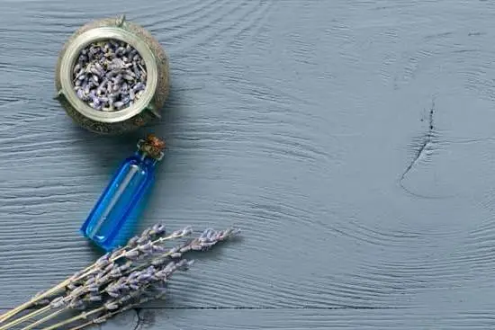 Handmade Aromatherapy Jewelry DIY: Infuse Essential Oils for Relaxation and Style