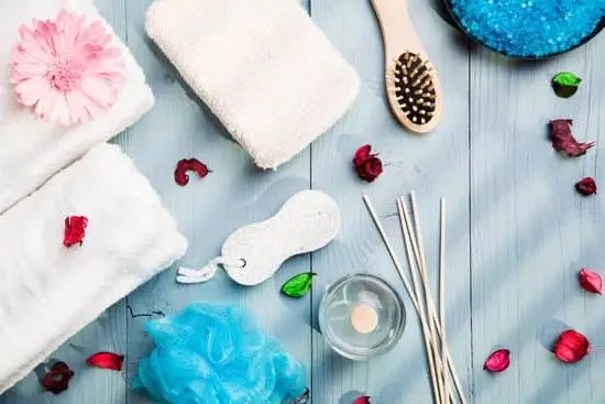 Purpose of Aromatherapy 3 Purpose of Aromatherapy: Promoting relaxation and wellbeing through the use of essential oils