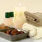 How to make aromatherapy body spray at home using essential oils