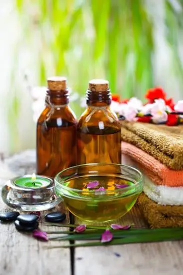 Discover how the aromatherapy stress relief works through essential oils and calming scents