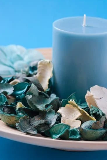 A clinical aromatherapy guide