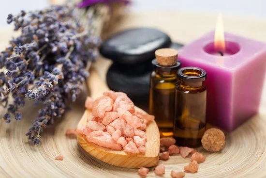 Using Essential Oils for Calming and Relaxation