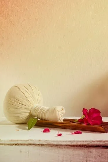 How Aromatherapy Got Me Through College 1 Using essential oils for stress relief and focus - How Aromatherapy Got Me Through College