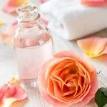 Step-by-step guide for using an aromatherapy nasal inhaler for relaxation and wellness