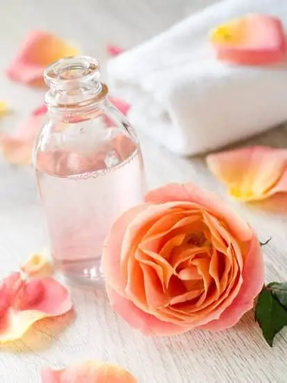 Step-by-step guide for using an aromatherapy nasal inhaler for relaxation and wellness