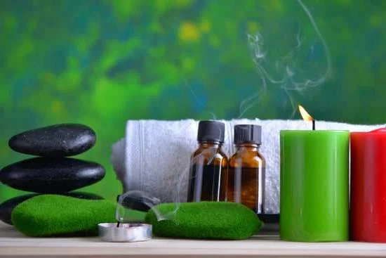 How to Make Aromatherapy Neck Pillow 3 How to make a lavender-scented aromatherapy neck pillow at home for relaxation and comfort