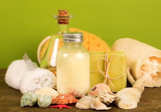Common cultures practicing aromatherapy include Chinese, Indian, Egyptian, Greek, and Roman traditions