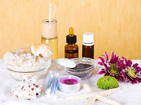 Essential Oils and Their Uses in Aromatherapy Chart