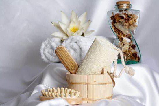 a blend of scent and divination for your soul
