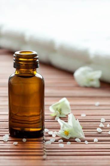 What Aromatherapy Oils Are Safe for Pets 5 lavender, chamomile, and sweet orange oil