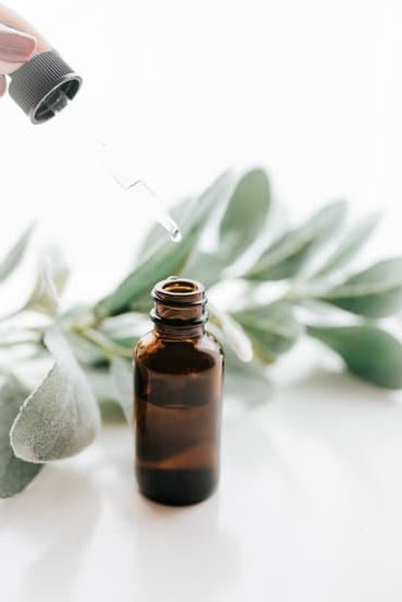 Pureguardian Ultrasonic 2 Gal Warm and Cool Mist Aromatherapy Humidifier 1 Revitalize your space with PureGuardian Ultrasonic 2 Gal Warm and Cool Mist Aromatherapy Humidifier