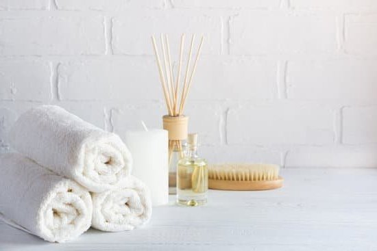 What Do You Learn in Becoming Certified in Aromatherapy 1 Explore the benefits and techniques of becoming certified in aromatherapy for self-care and wellness