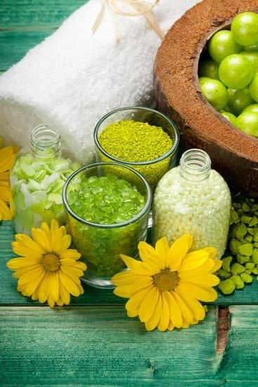 Reusable aromatherapy corked bottle for relaxation