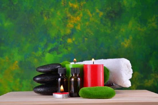 Amazon Aromatherapy Kit 1 essential oils, diffuser, and candles for ultimate tranquility